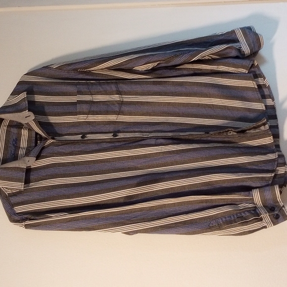 Taso Ella men's strip shirt - Picture 4 of 9